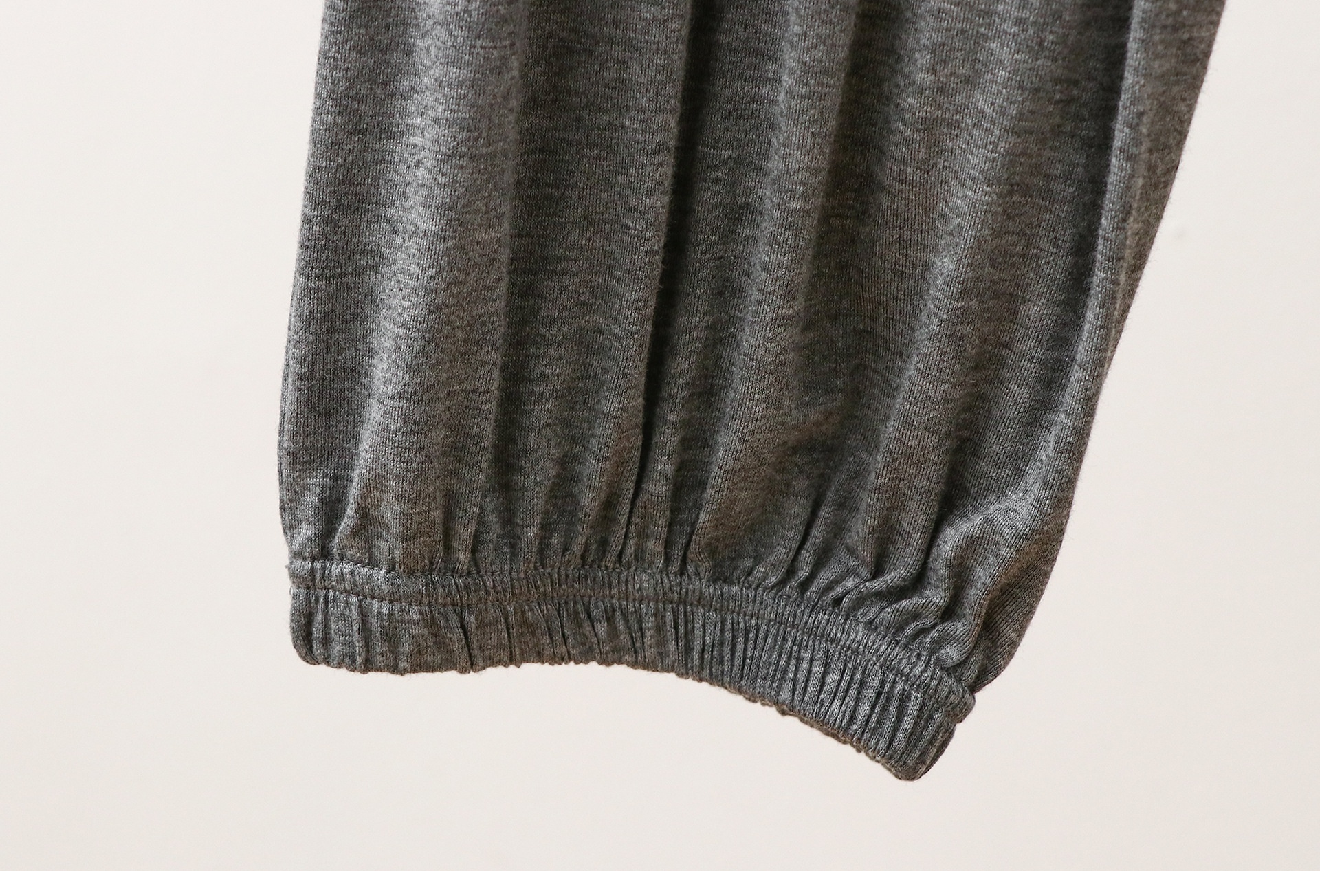 Women's Cotton Tapered Capris Casual Solid Colour Lounge Pants_voghion.com