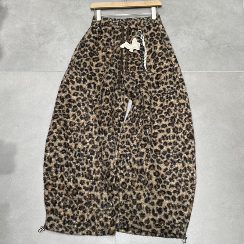 2025 Fall/Winter New Versatile Designer Niche Women's Curved Pants With Elastic Waist, Leopard Print, Loose Wide-Leg_voghion.com