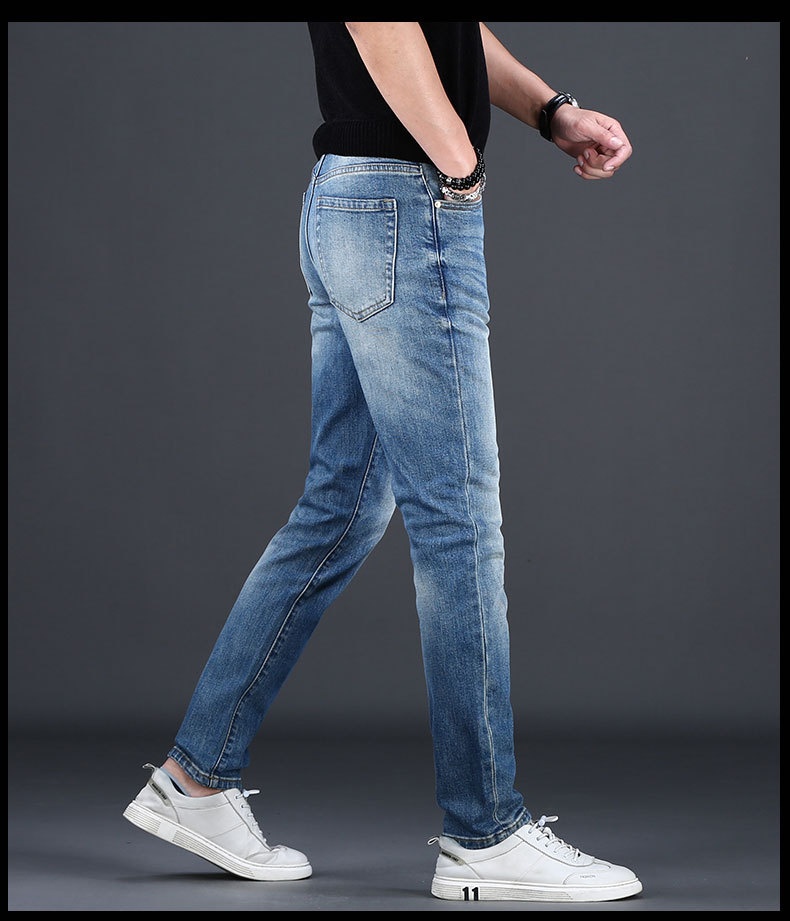 Jeans da uomo slim fit stretch in denim blu per l'inverno_voghion.com