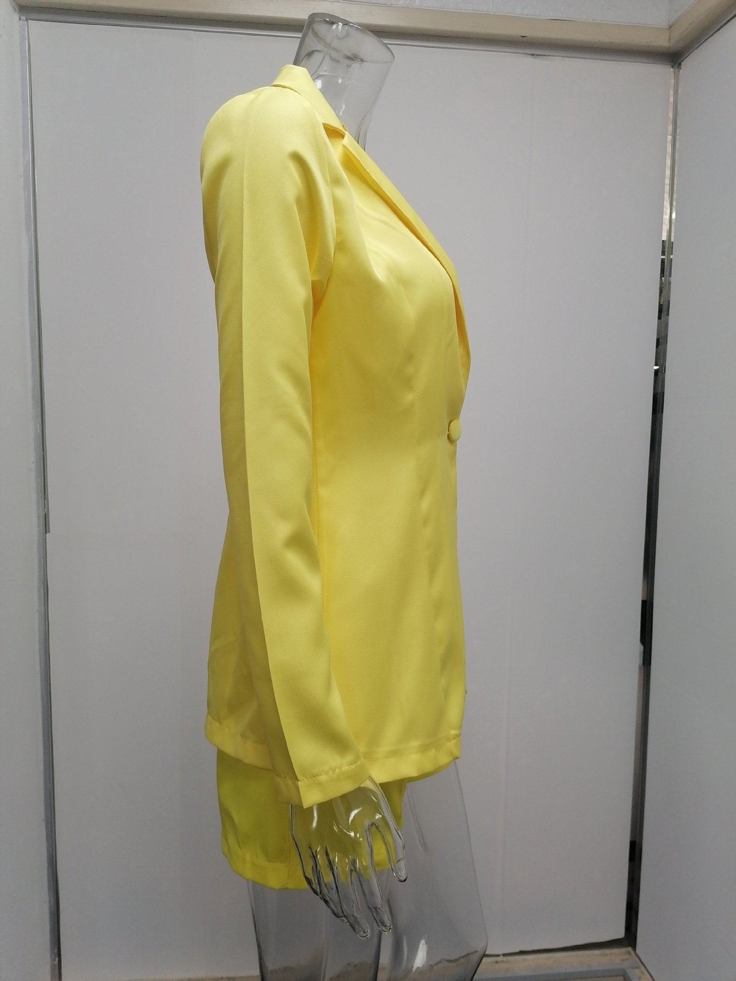 Elegant Women Active Blazer Jacket And Shorts Set For Autumn_voghion.com