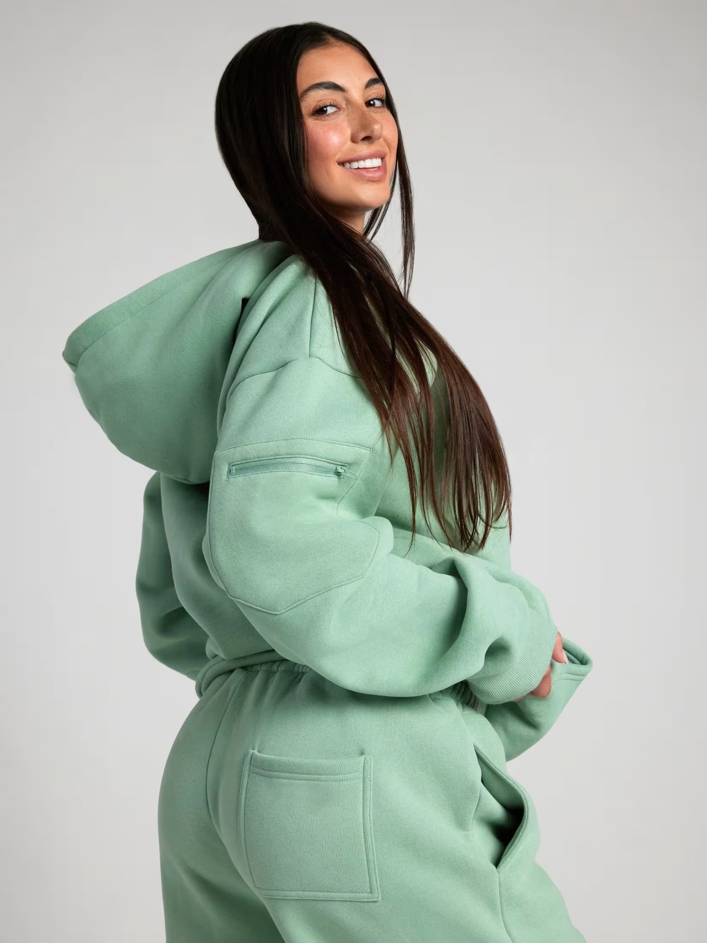 Independent Station Europäische und amerikanische Damenbekleidung Herbst Winter Unifarbener Kapuzenpullover mit Schlafmaske Lang_voghion.com