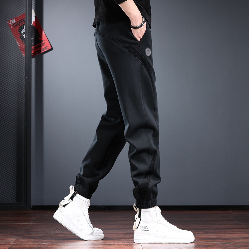 Hochwertige Herren-Freizeithose im Premium-Design, neue Herbst-/Winterkollektion 2025: Jogginghose mit Kordelzug und elastischer Air-Layer-Technologie._voghion.com
