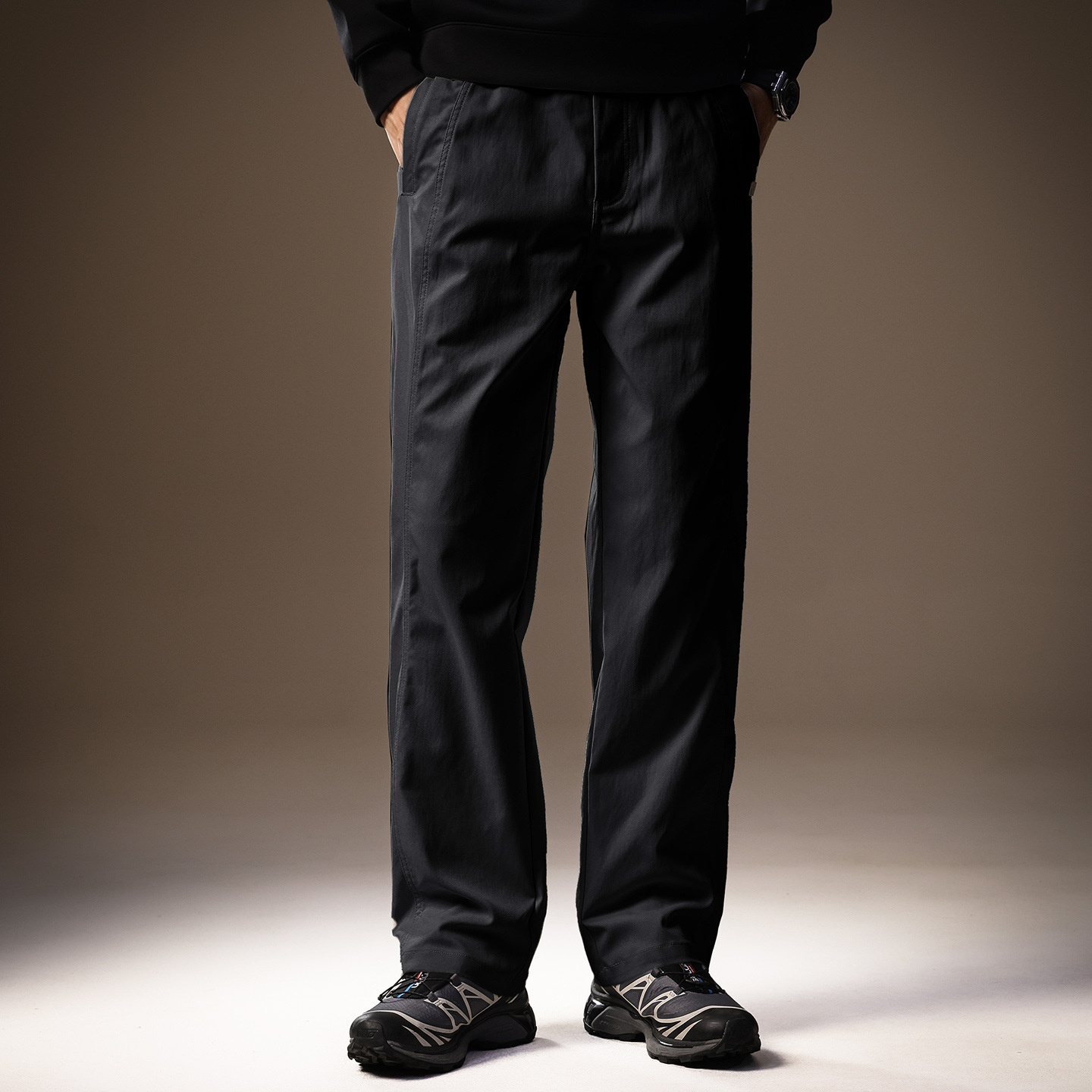 Hochwertige amerikanische Herren-Outdoorhose, Modell Herbst/Winter 2025, gerader, locker fallender Schnitt_voghion.com