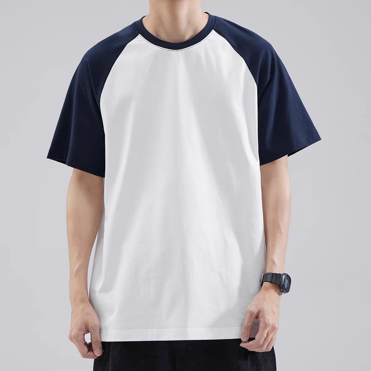 Herren T-shirt Aus Schwerer Baumwolle Mit Raglanärmeln Und Design_voghion.com