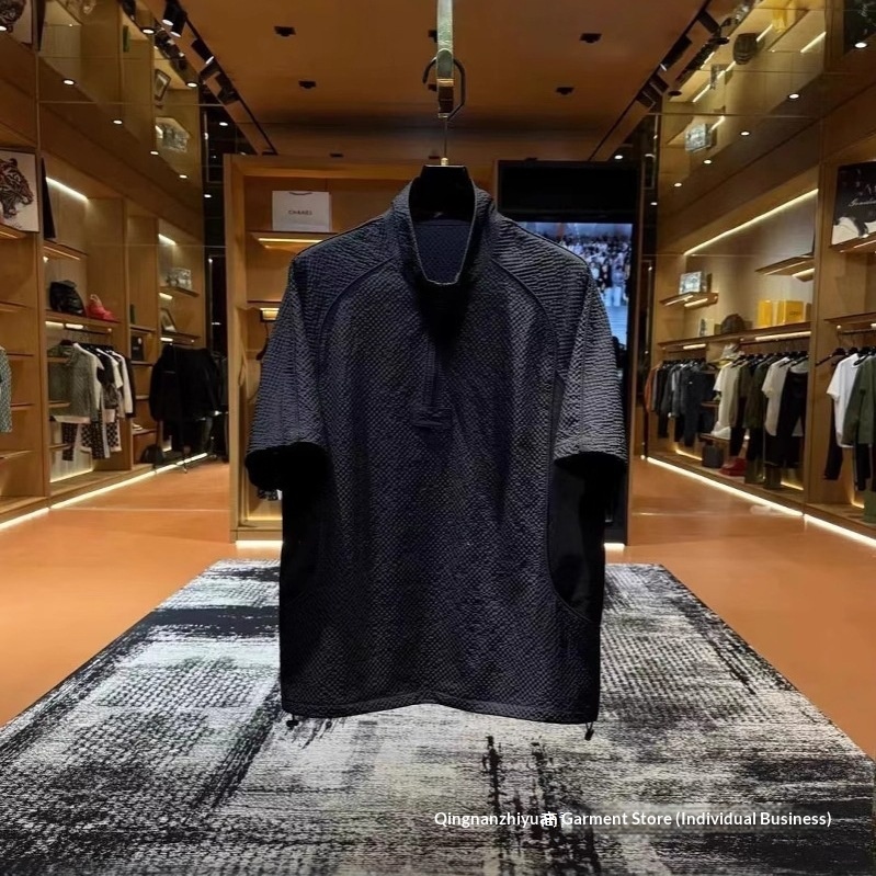 European-style Light Luxury High-end Casual Men's Tops, New Summer Mesh Line Design, Spliced Black T-shirt For Men And_voghion.com