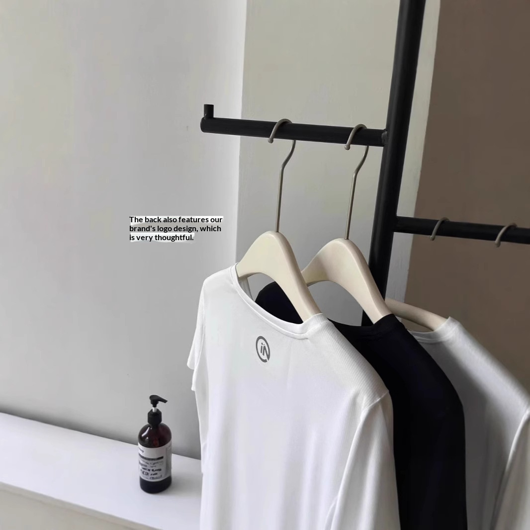 Women's Quick Drying Sports Set Breathable Summer Running Outfit_voghion.com