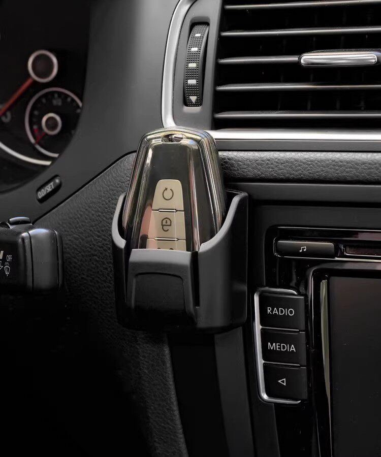 Scatola portaoggetti multifunzione per telecomando nella console centrale dell'auto, porta carte, gancio portachiavi_voghion.com