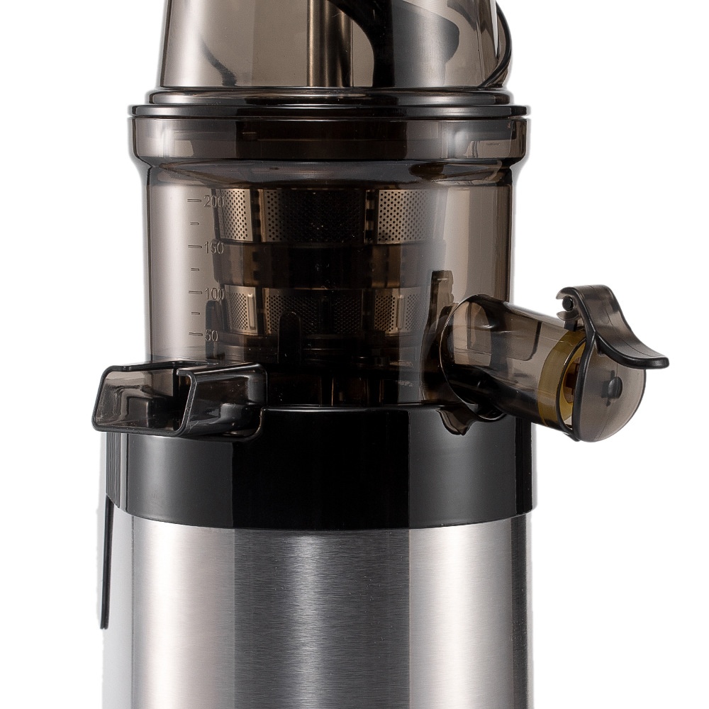 Spremiagrumi completamente automatico per frutta e verdura, conforme agli standard europei RAF, con funzione di separazione succo-polpa._voghion.com