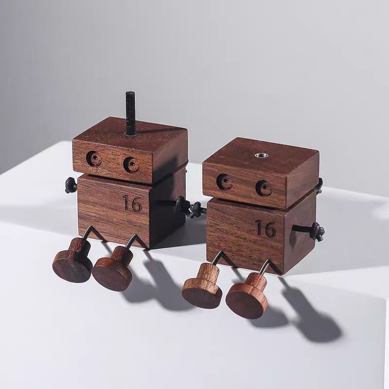 Wooden Leg-Shaking Man Air Vent No Fire Aromatherapy Long-Lasting Light Fragrance Car Interior Decoration Cute Ornament_voghion.com