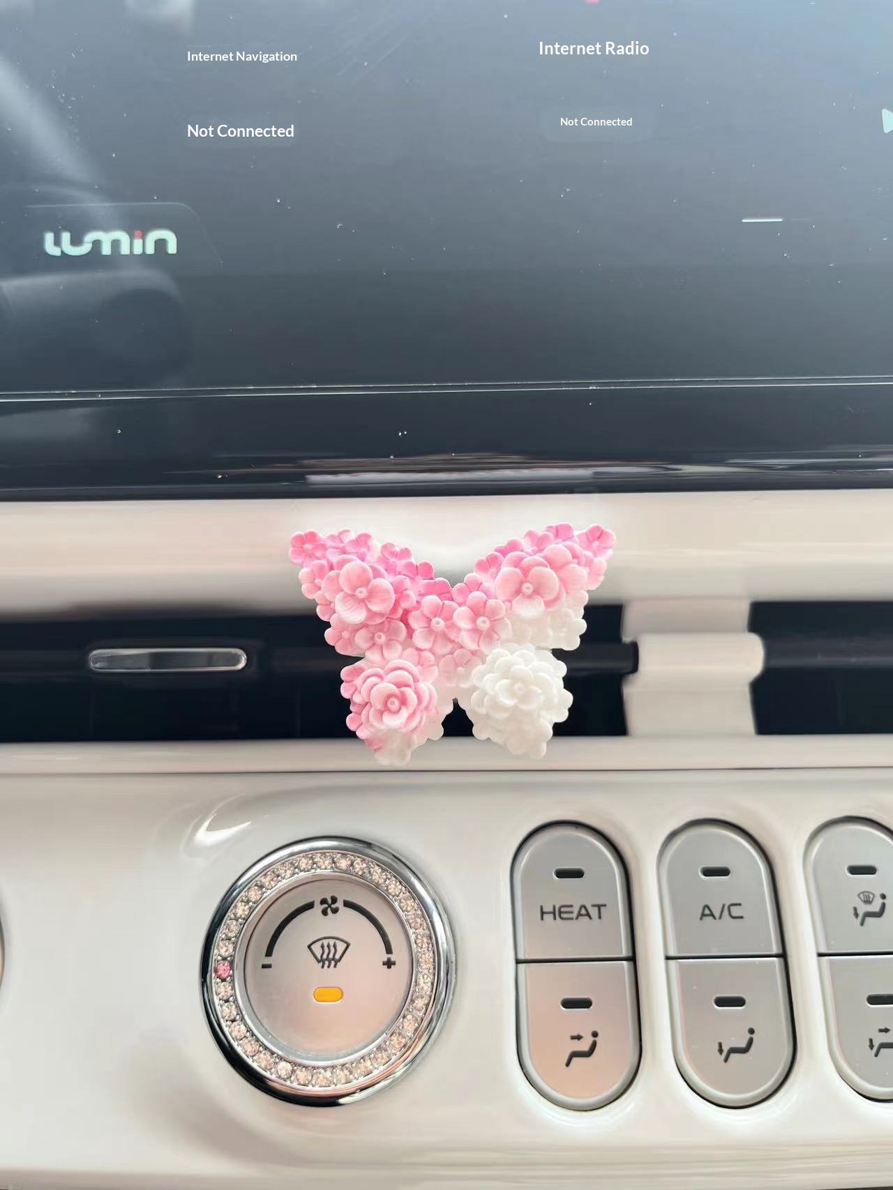 Niche Tulp Luchtverfrisser Diffuser Steen Elegante Bloem Auto Luchtrooster Decoratie Hangende Vlinder Licht Geur_voghion.com