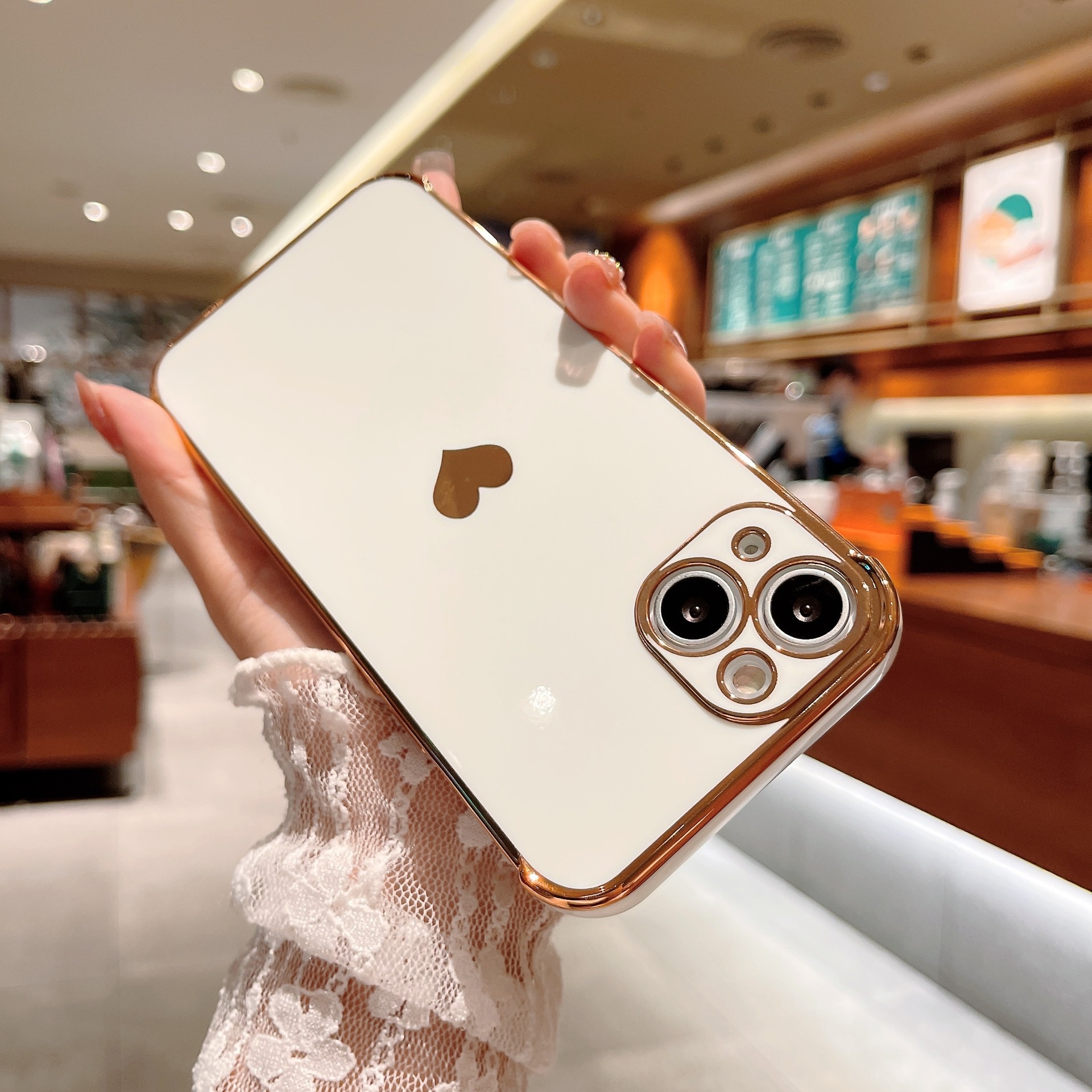 Suitable For 17/8PLUS Electroplated Side Heart-shaped IPhone16E/13PRO Phone Case XR Protective Soft Cover_voghion.com