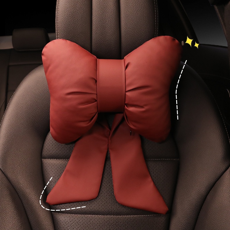 Poduszka samochodowa z podparciem lędźwiowym i zagłówkiem ze skóry nappa na cały sezon_voghion.com