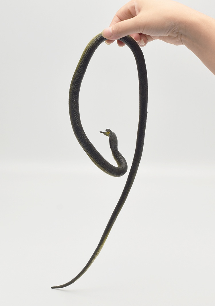 Cobra in plastica morbida realistica 80cm giocattolo scherzo_voghion.com