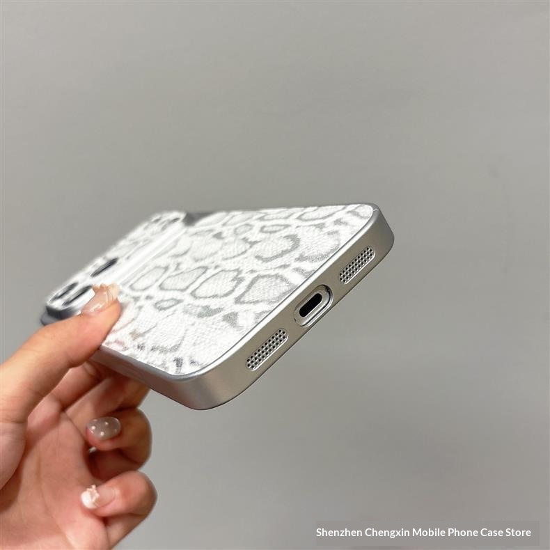 New Python Skin Pattern Case Instantly Transforms Into A 17promax Phone Case, Suitable For 16pro/15, Anti-drop_voghion.com