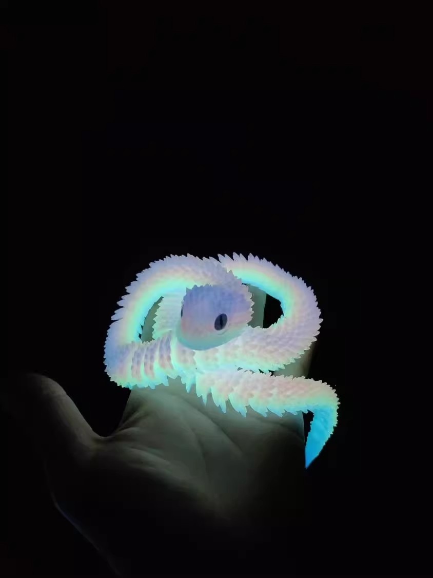 3D Printed Luminous Egg Viper Joint Movable Simulation Small Snake Model Creative Children's Toy Figurine Display_voghion.com