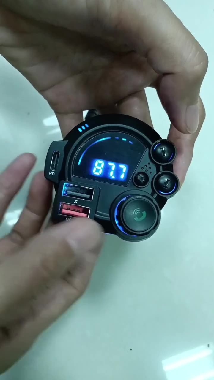 Bluetooth fm transmitter met dubbele snellader voor de auto_voghion.com