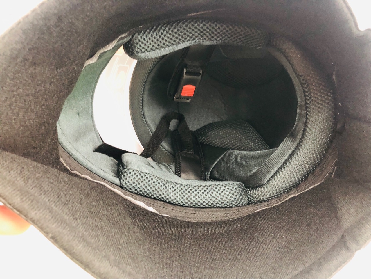 Casco integrale moto per uomo sicurezza stradale_voghion.com