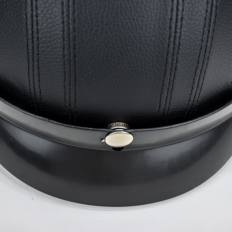 Exklusiv bei Cross-Border erhältlich: Leder-Halbelektroroller für Damen und Herren, Ganzjahres-Leichtmetallhelm in Melonenfarbe, sofort lieferbar_voghion.com