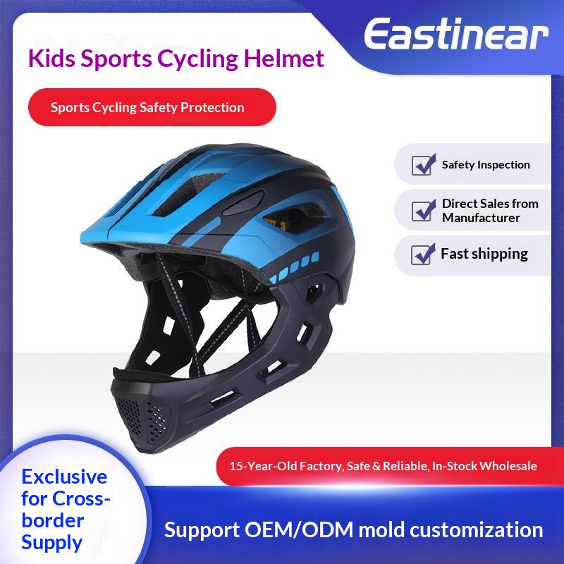 2022 New Model Bicycle With Tail Light Kids, M And Wom, Roller Skating, Detachable Chin, Full Face Helmet For_voghion.com