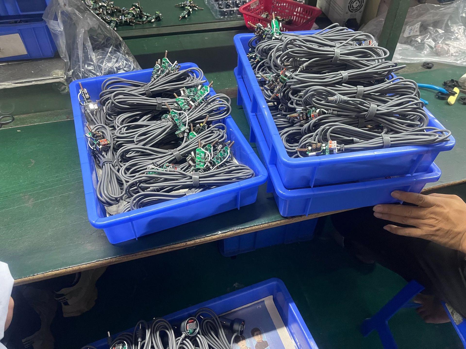 Digitales Star-link Auto Ladegerät Mit Display Und Kabel_voghion.com