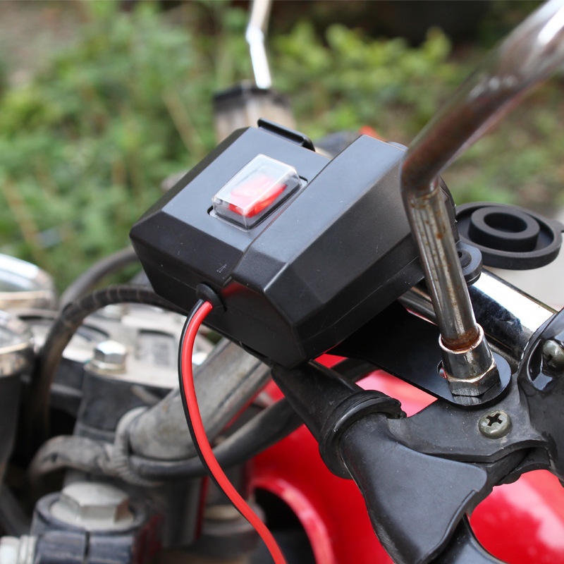 Motorfiets digitale display mobiele telefoon 12V USB autolader waterdicht_voghion.com
