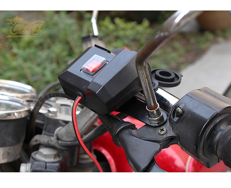 Motorfiets digitale display mobiele telefoon 12V USB autolader waterdicht_voghion.com
