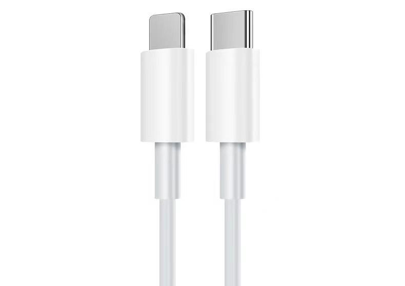 Caricabatterie da auto transfrontaliero a doppia porta PD Type-C e porta USB singola, con connettore di ricarica rapida multifunzione da 38W/20W._voghion.com