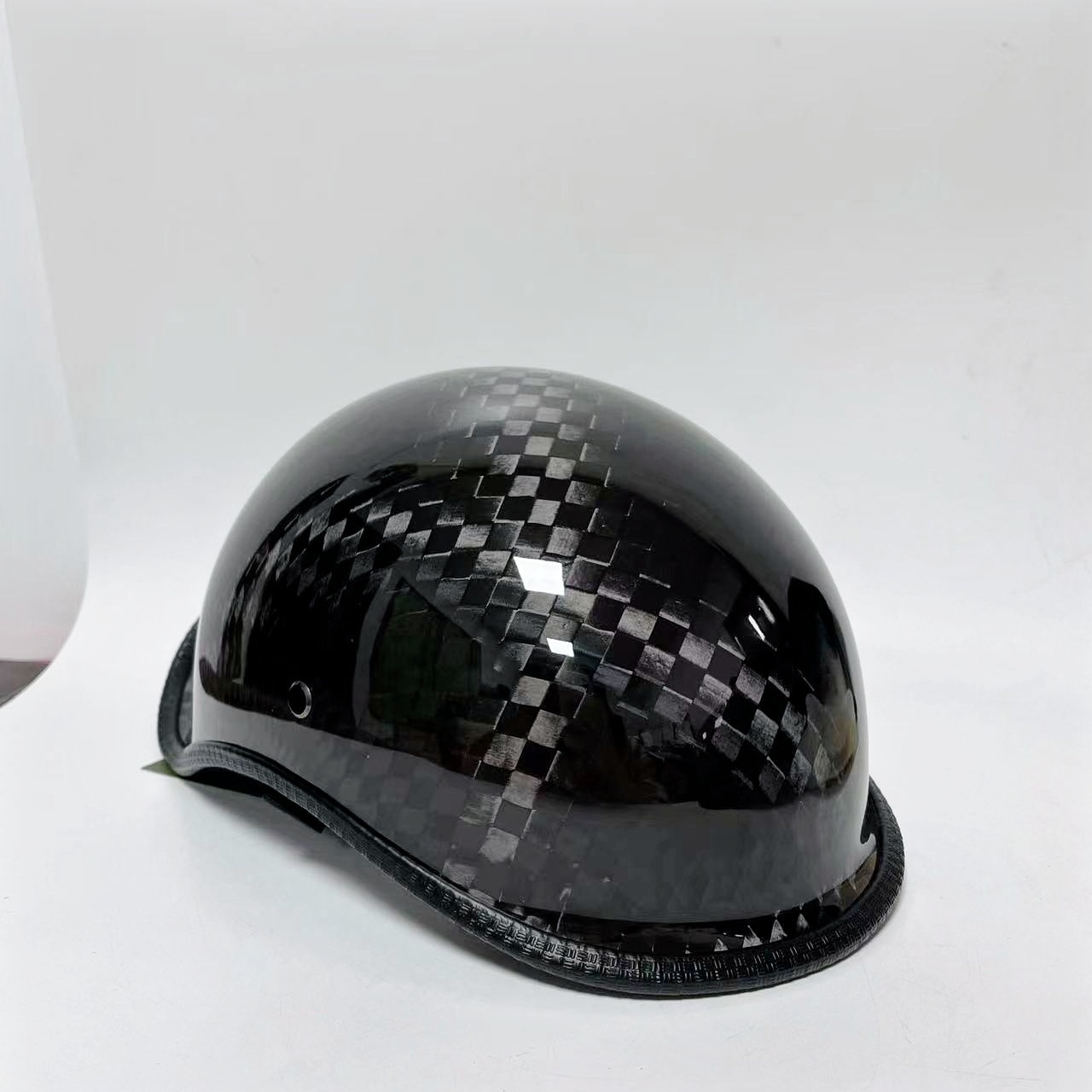 Grenzüberschreitender Retro-Visierhelm aus Carbonfaser, halber Vier-Jahreszeiten-Unisex-Scooterhelm im amerikanischen Cruiser-Stil, Export_voghion.com